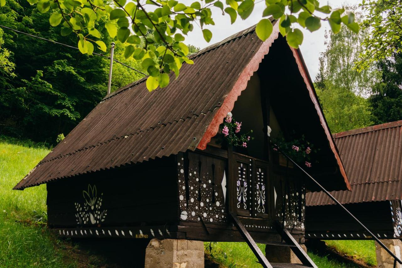 Hotel Valea Lui Liman Tomesti  Exteriér fotografie