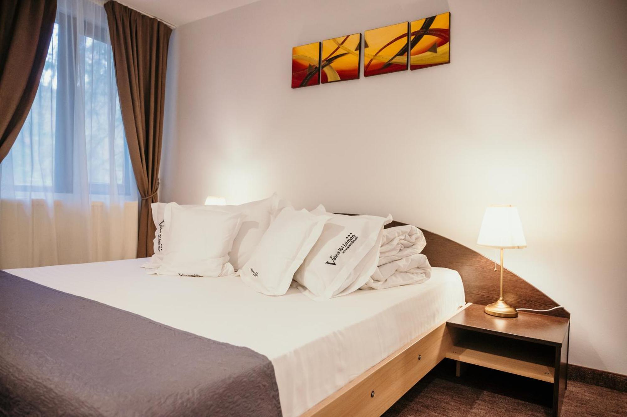 Hotel Valea Lui Liman Tomesti  Exteriér fotografie