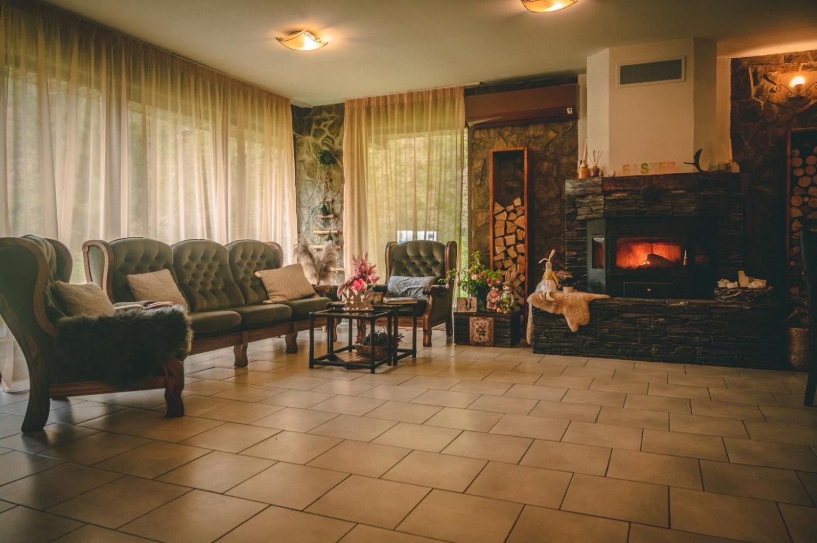 Hotel Valea Lui Liman Tomesti  Exteriér fotografie